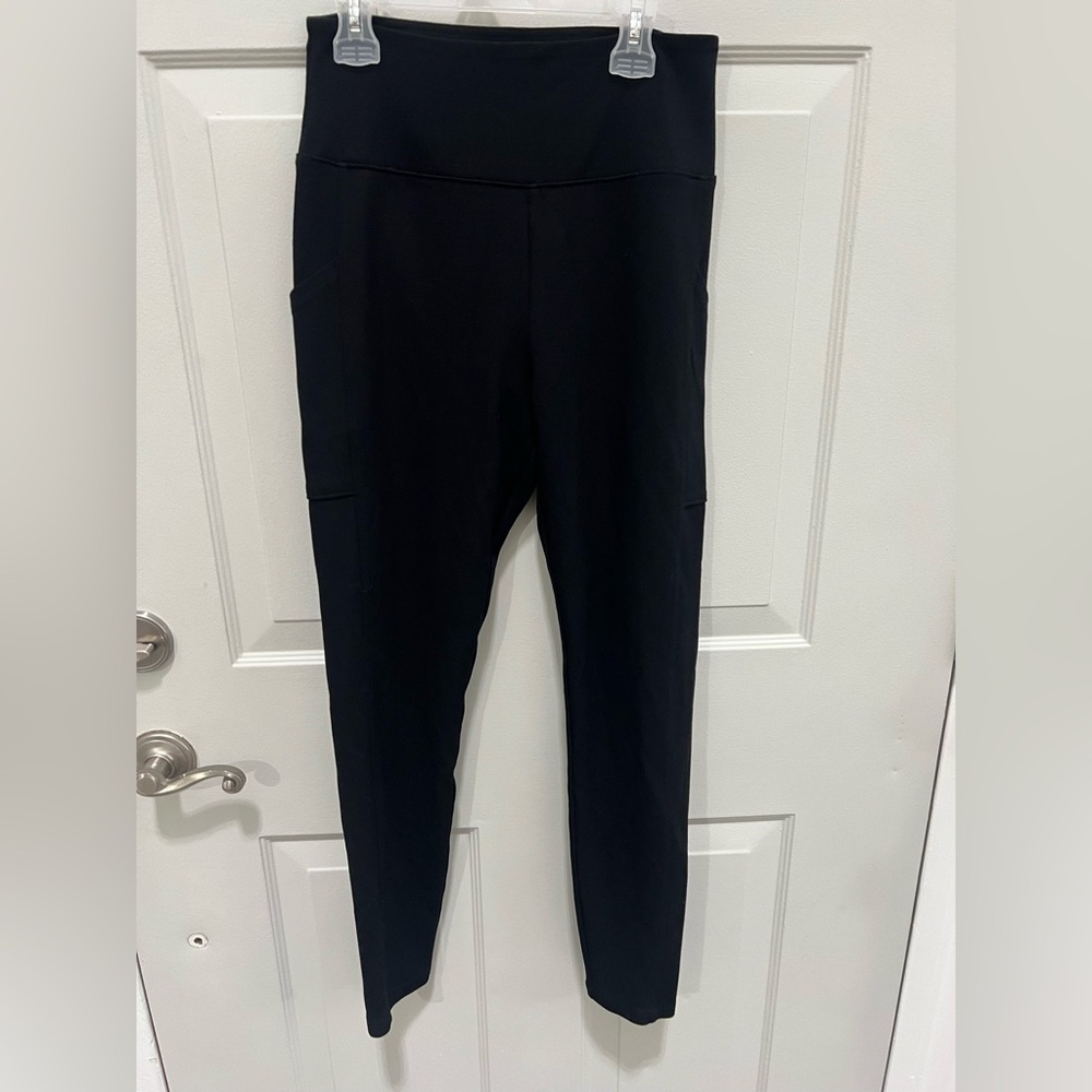 Lou & Grey Black Leggings Form-Fitting Stretch w/ Side Pockets sz Med